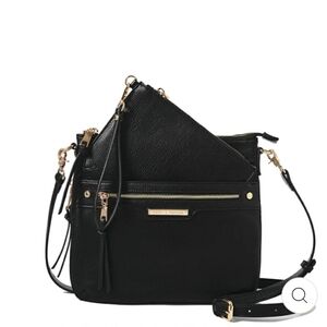 Everyday crossbody Poppy & Peonies. EUC.